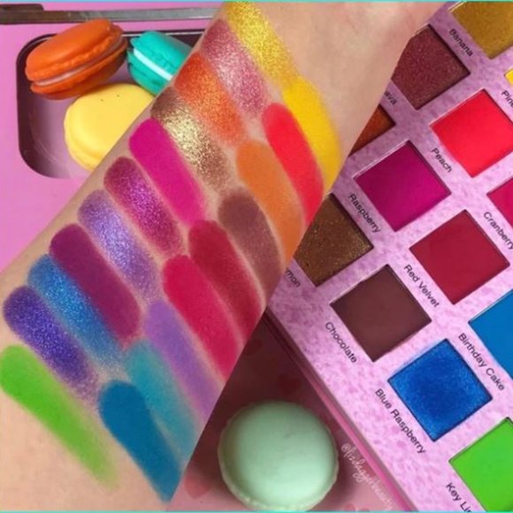 Cake Eyeshadow Palette | Glamlite Cosmetics | Brand New in Box | Authentic - Picture 7 of 15